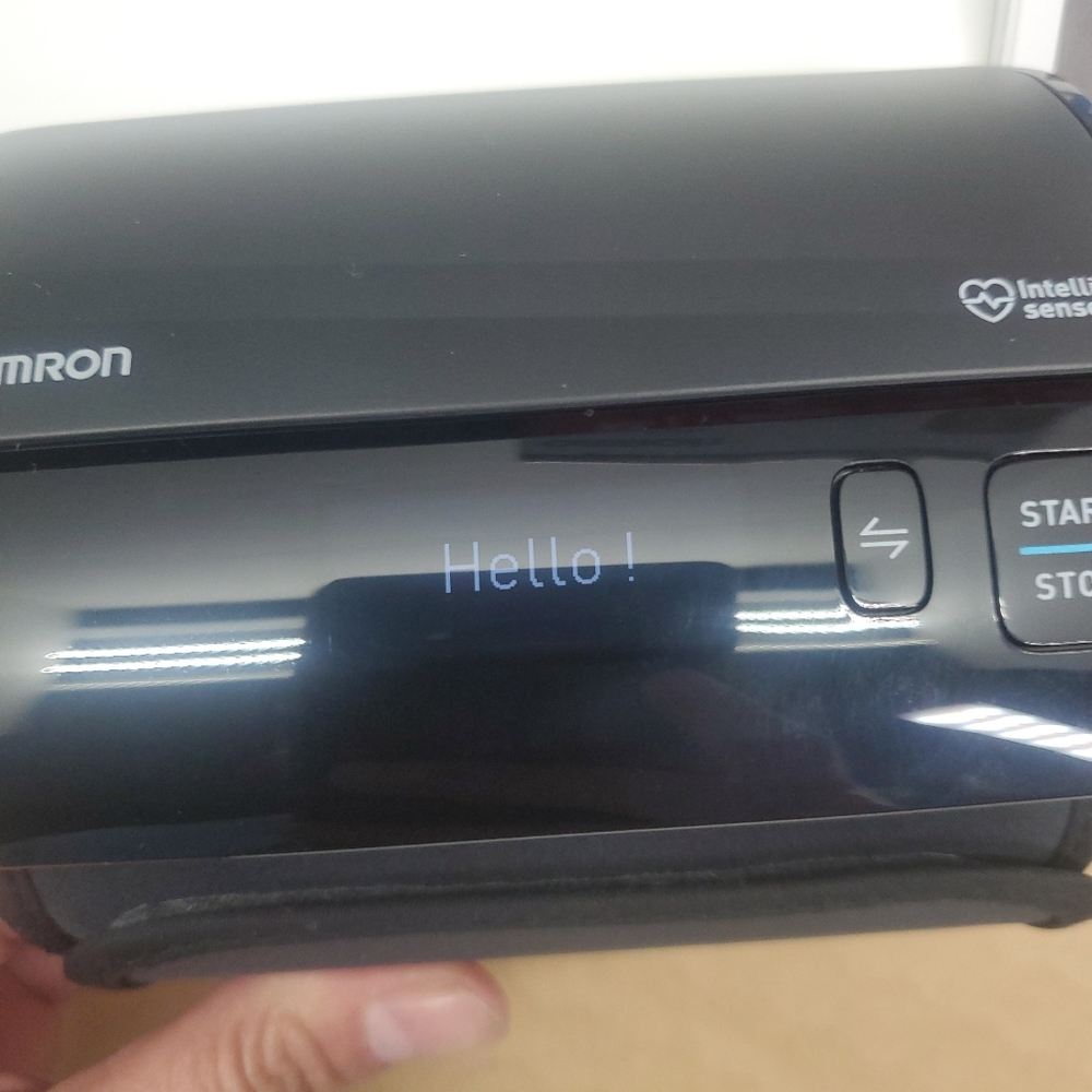 OMRON Evolv HEM-7600T Upper Arm Blood Pressure Monitor Case Bluetooth. Preowned - Picture 4 of 9